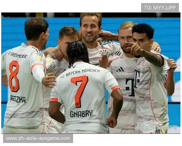 哥伦比亚演练防守反击,迪亚斯冲击力让队友叫绝 哥伦比亚演练防守反击,迪亚斯冲击力让队友叫绝